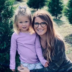 Meet your Posher, Lacy